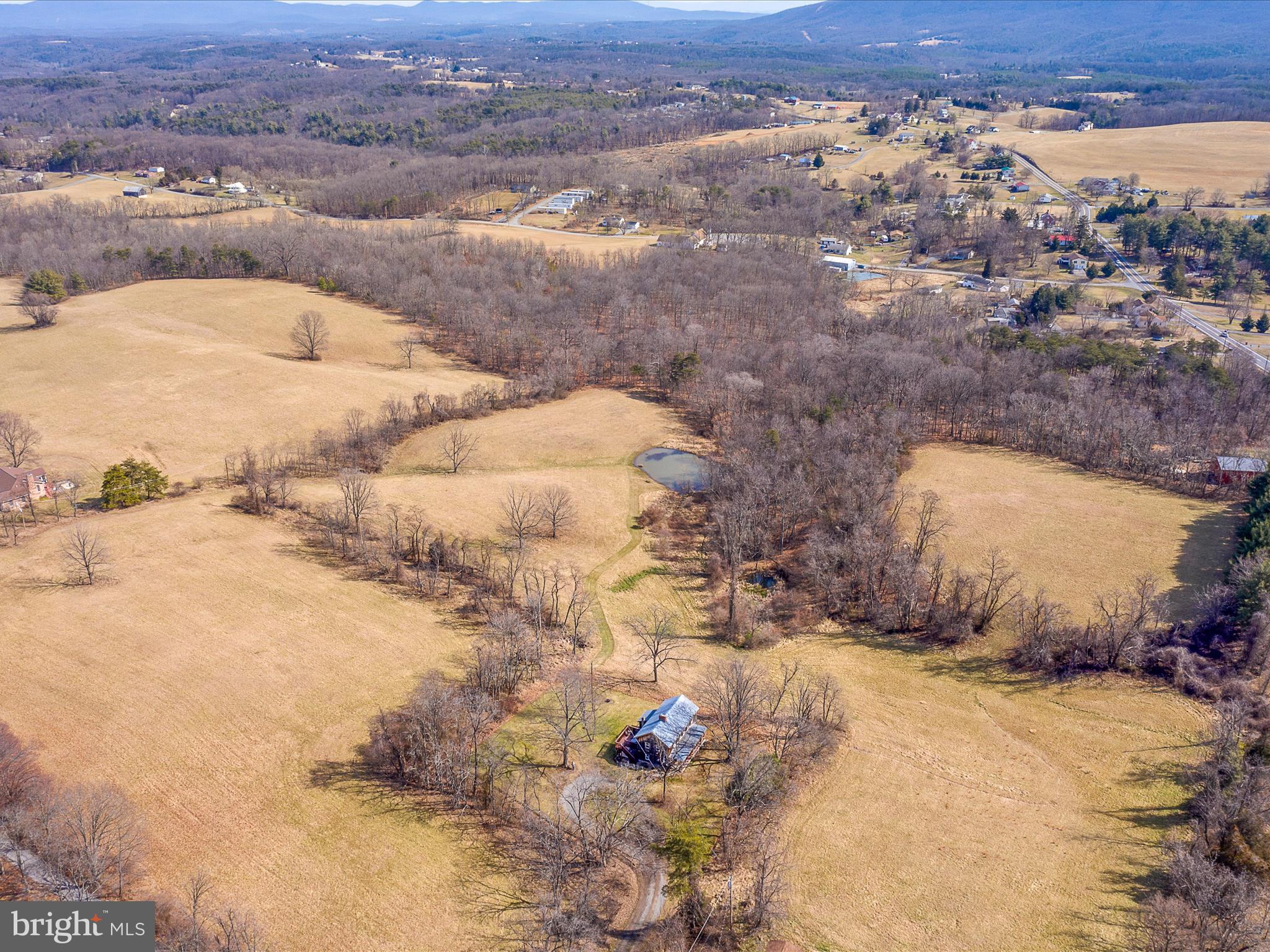 112 Linden Farm Ln