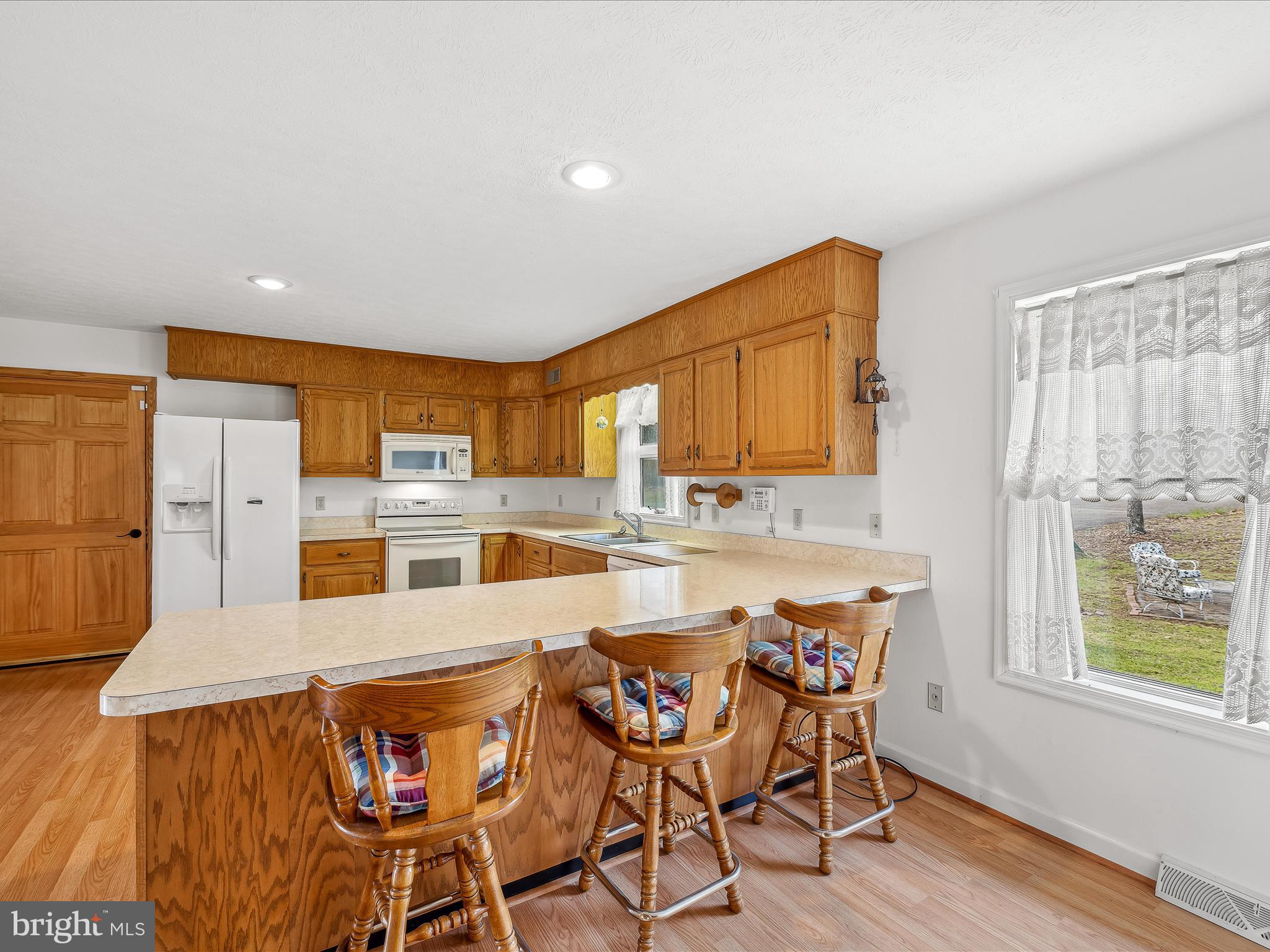 80 Spring Valley Ln