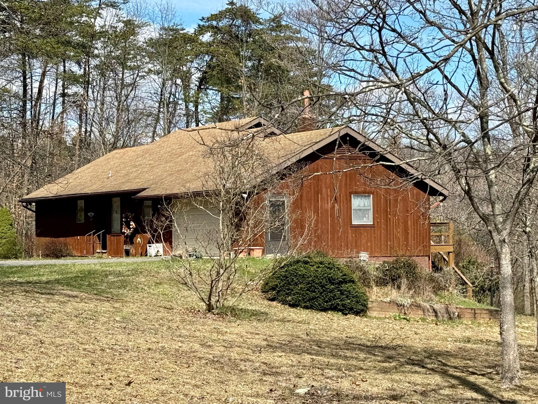 80 Spring Valley Ln