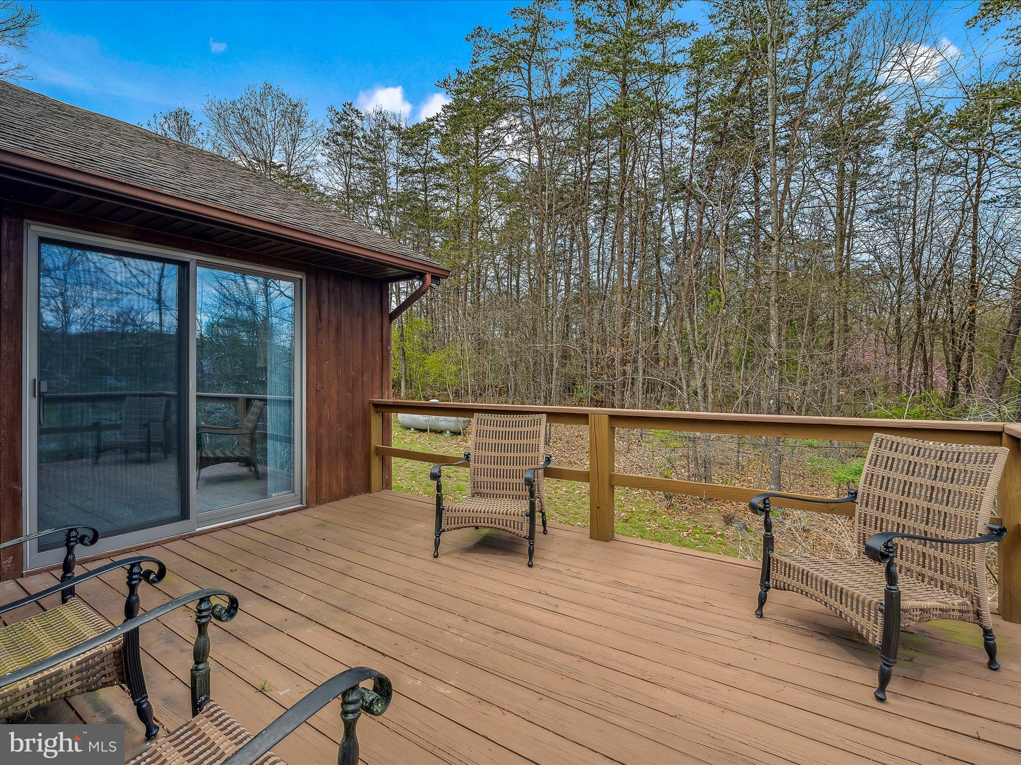 80 Spring Valley Ln
