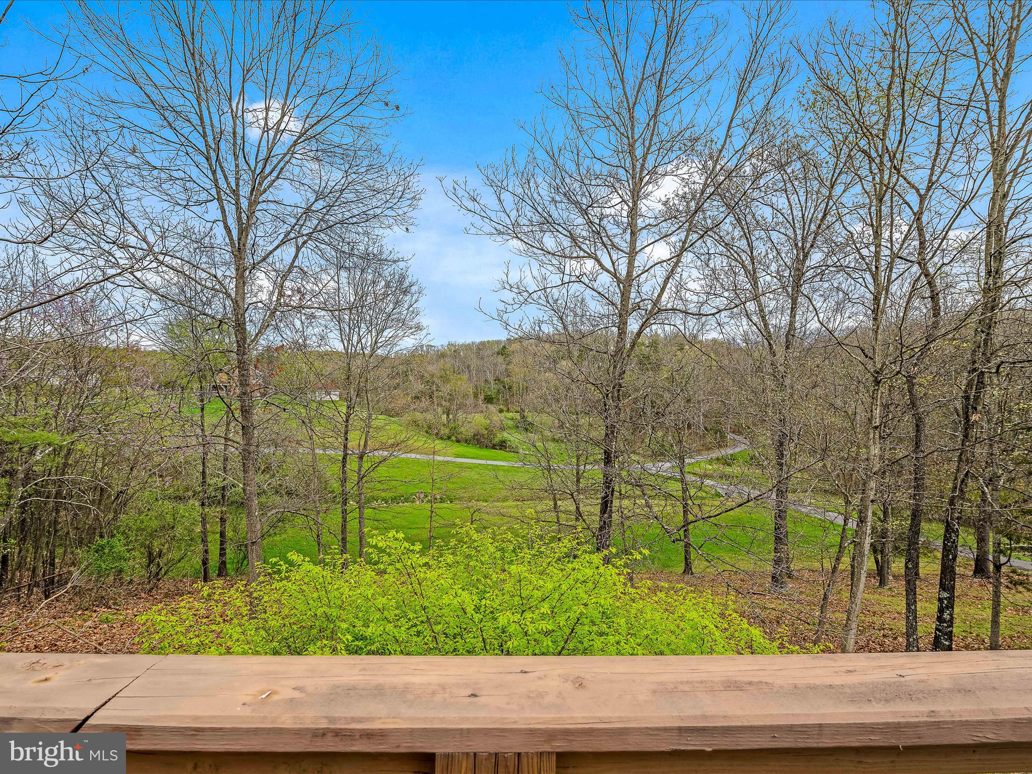 80 Spring Valley Ln