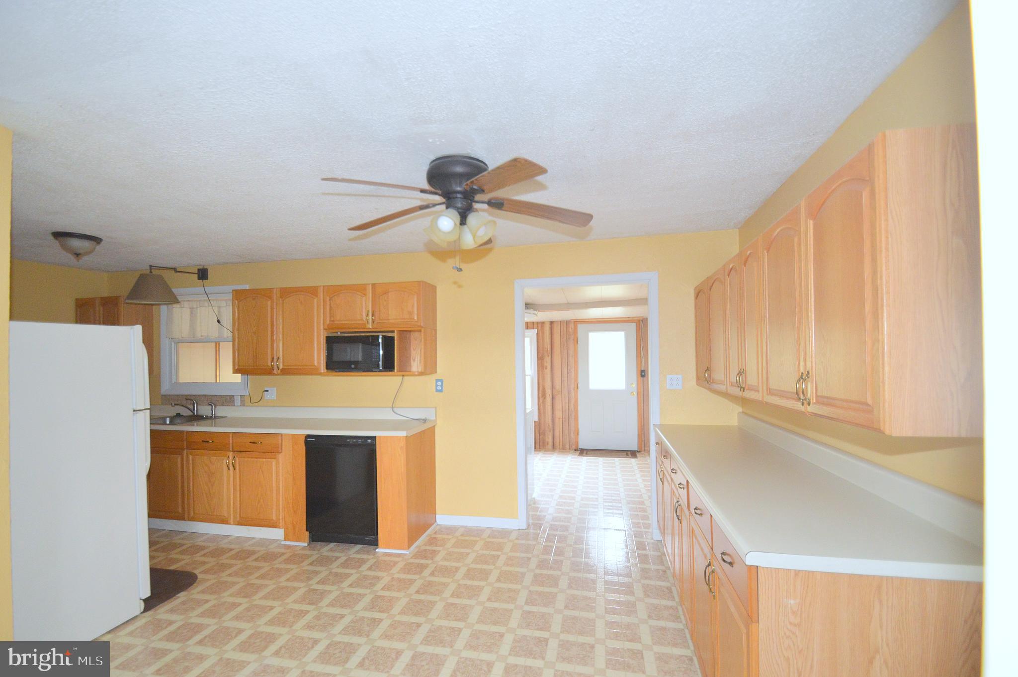 62 Spiceberry Ln