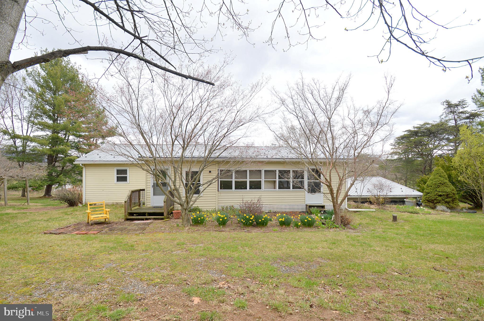 62 Spiceberry Ln
