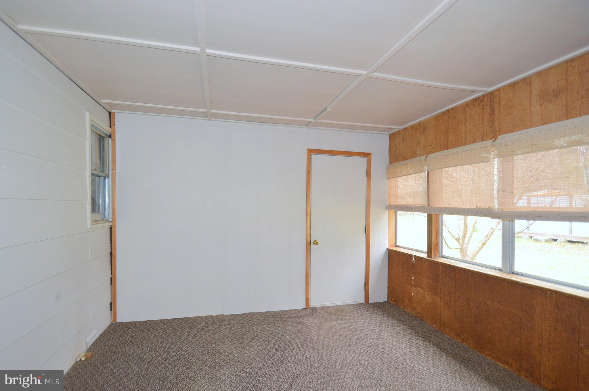 62 Spiceberry Ln