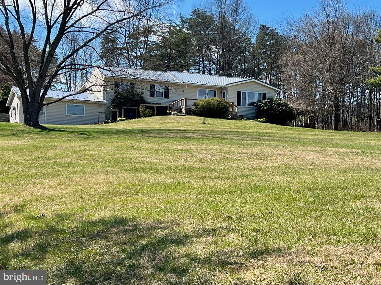 62 Spiceberry Ln