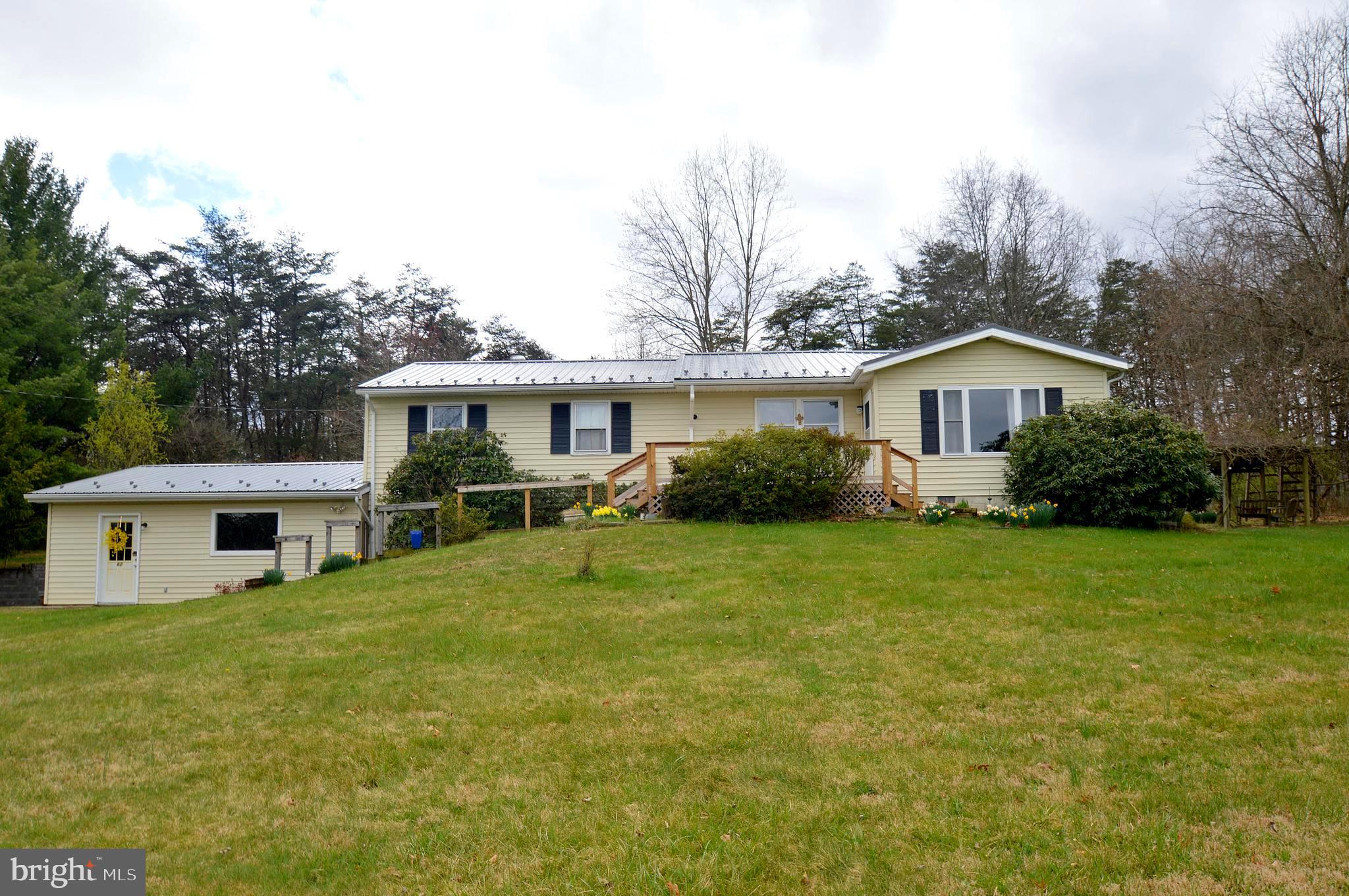 62 Spiceberry Ln