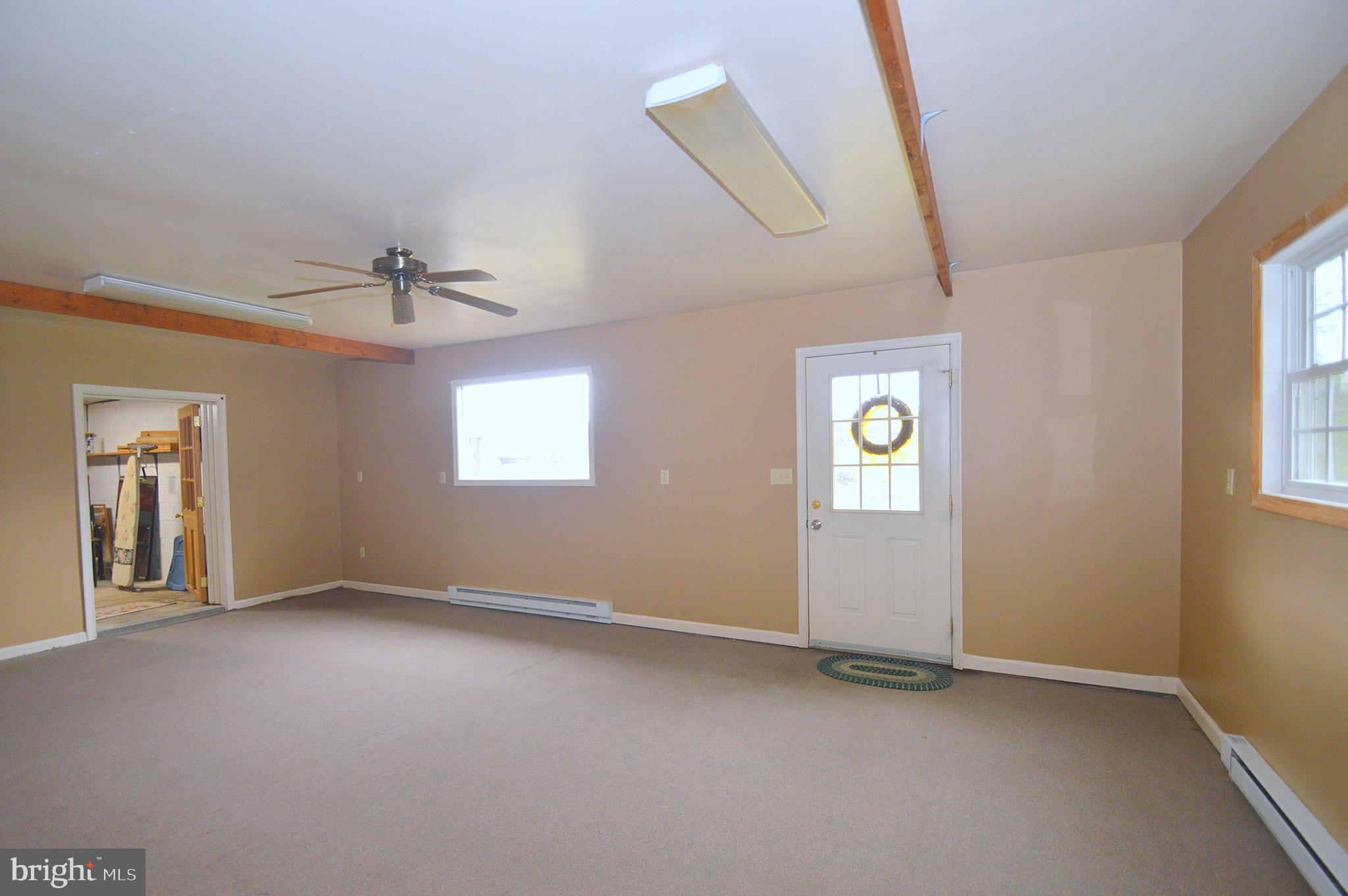 62 Spiceberry Ln