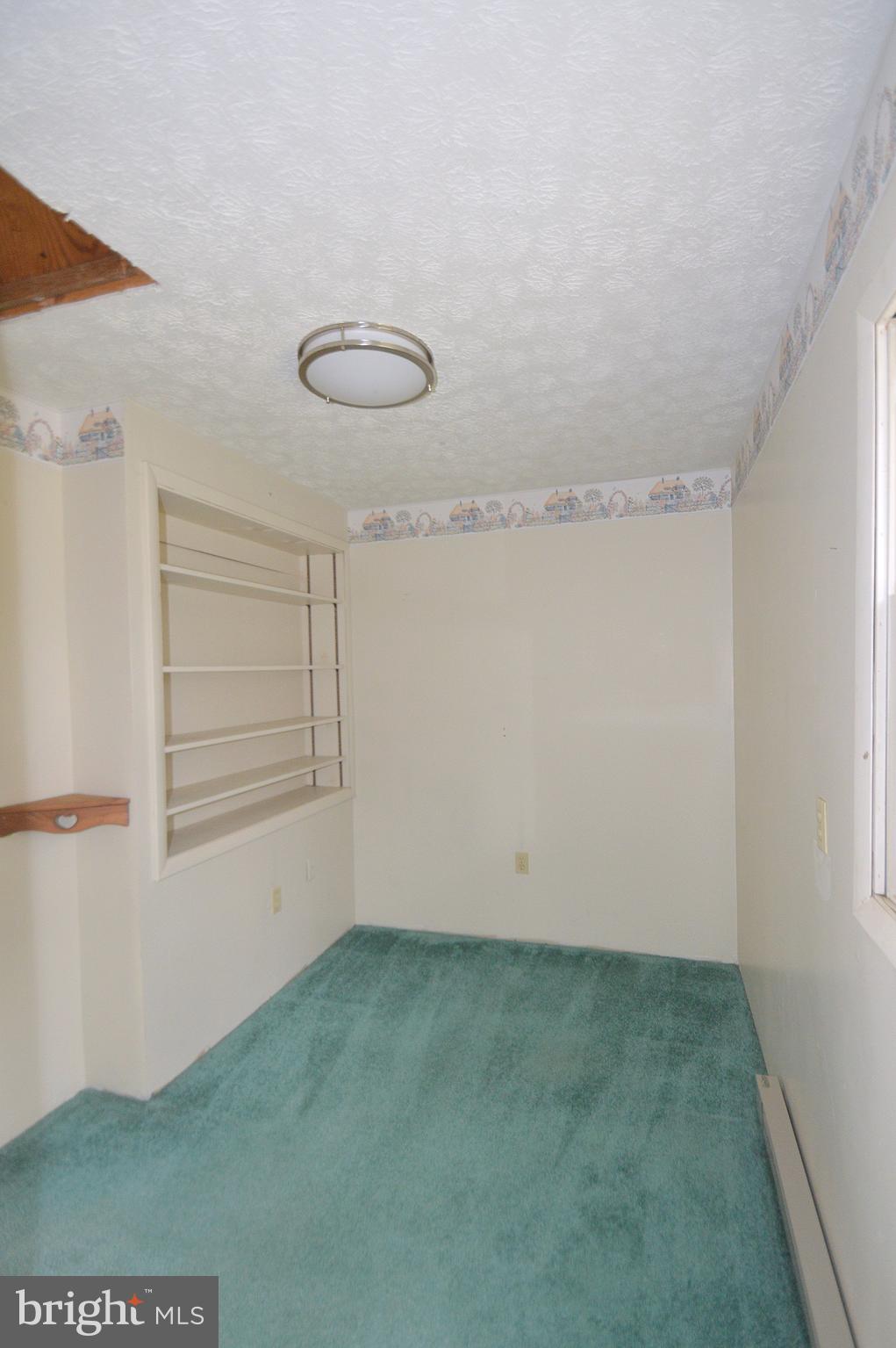 62 Spiceberry Ln