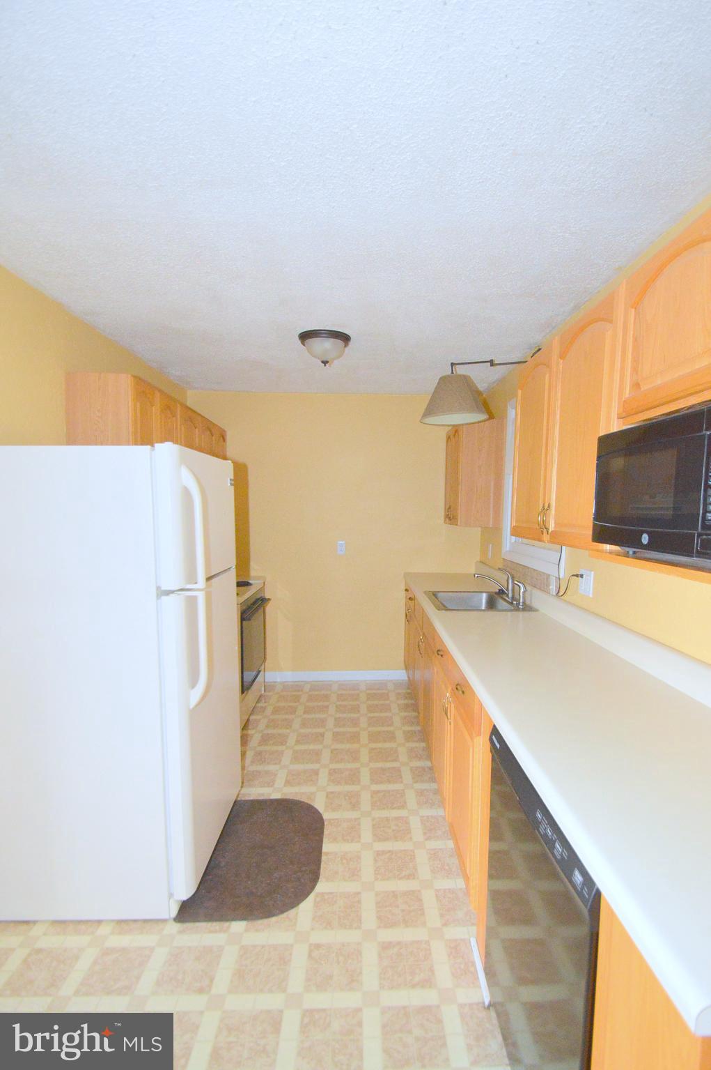 62 Spiceberry Ln