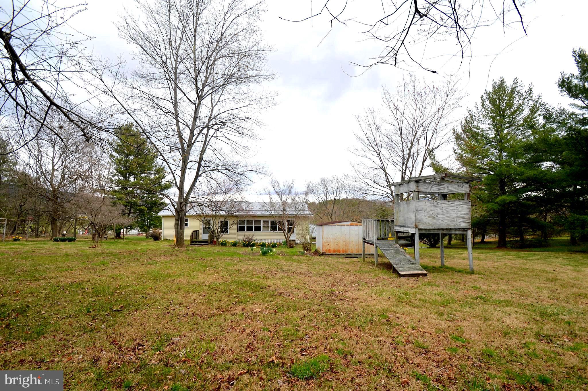 62 Spiceberry Ln