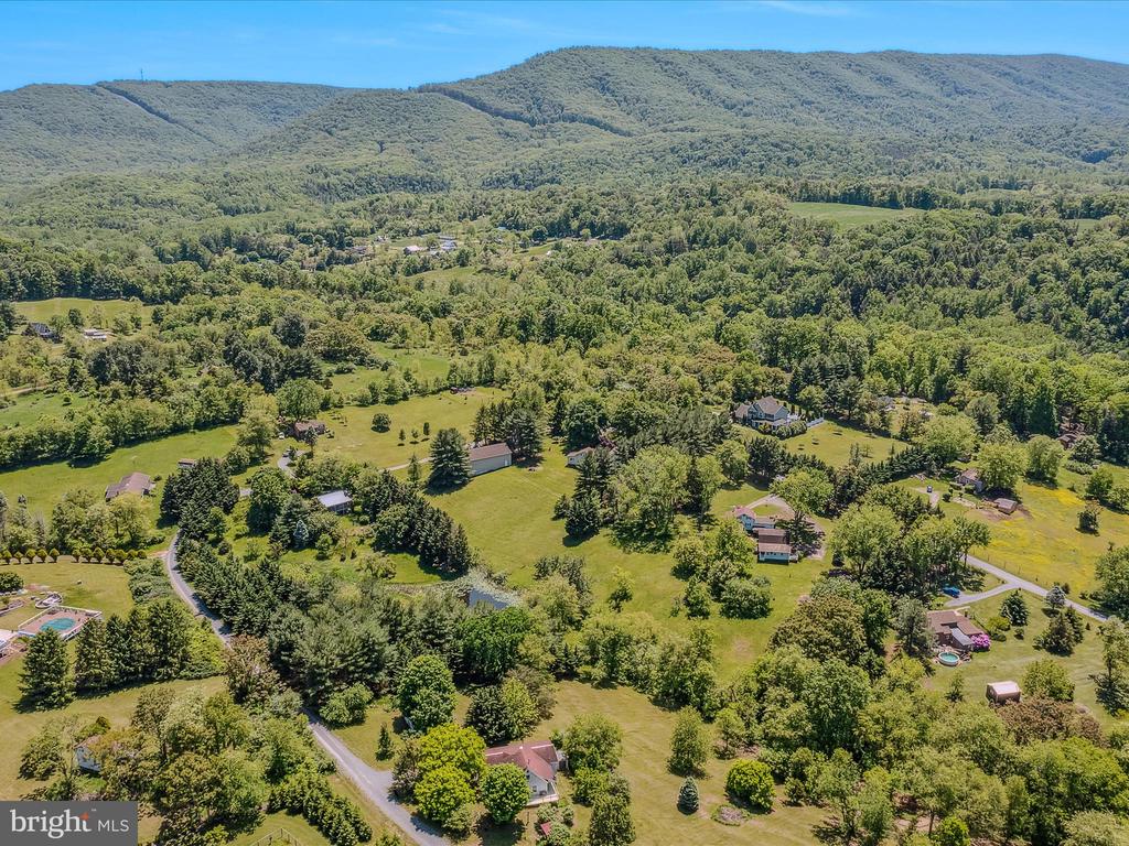 269 Harperella Ln