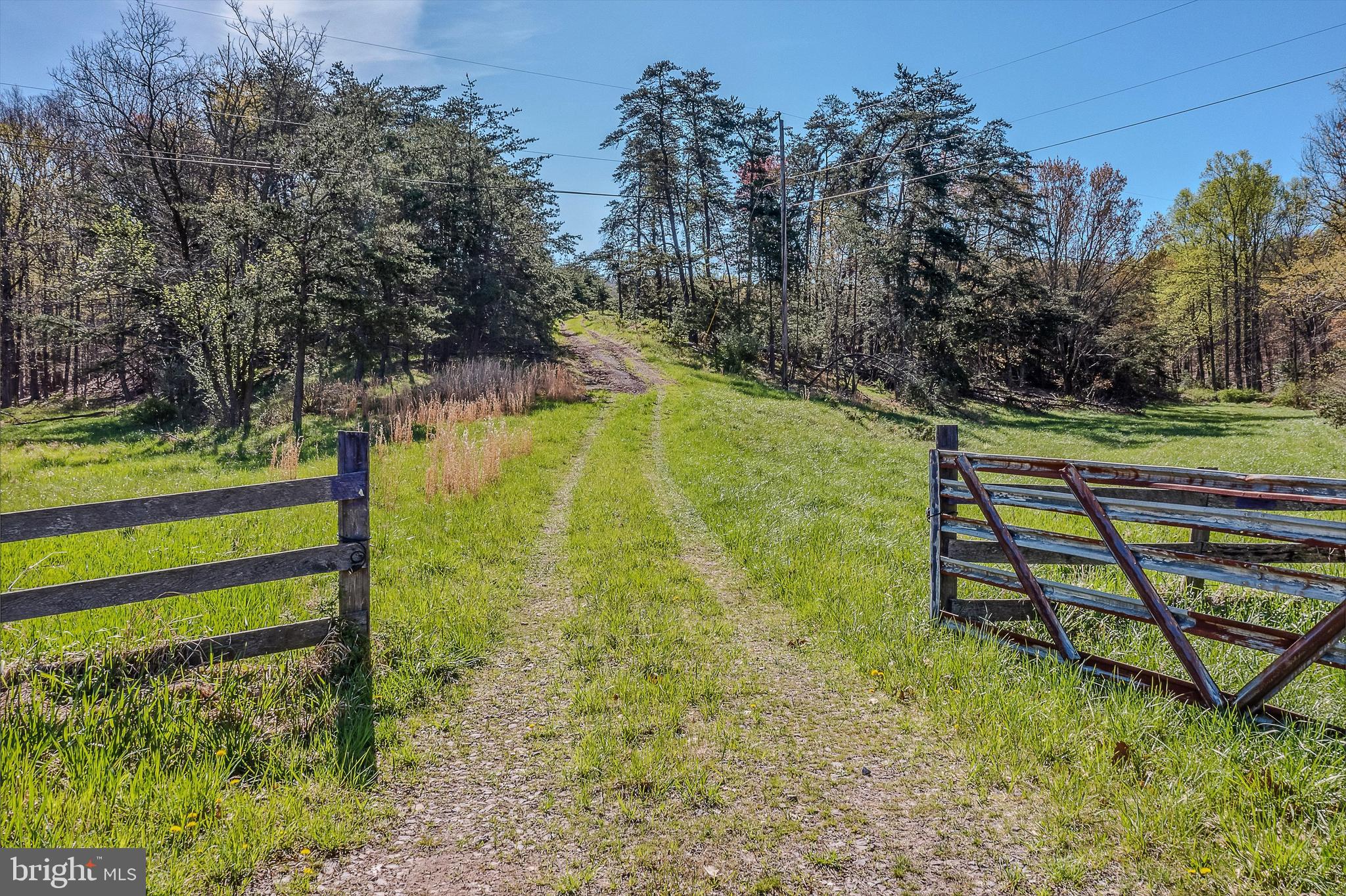 Mauzy Road