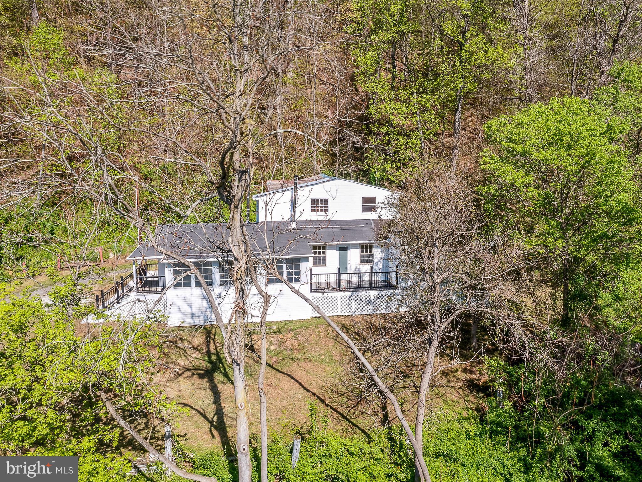 236 John Street