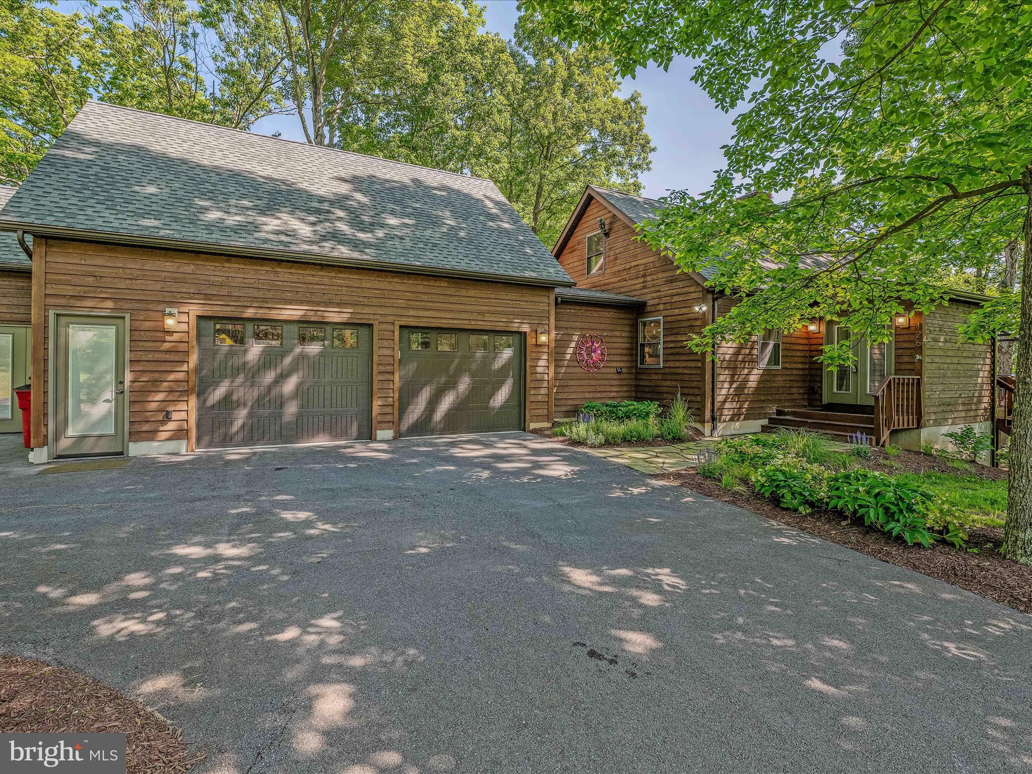 126 Old Mill Manor Ct