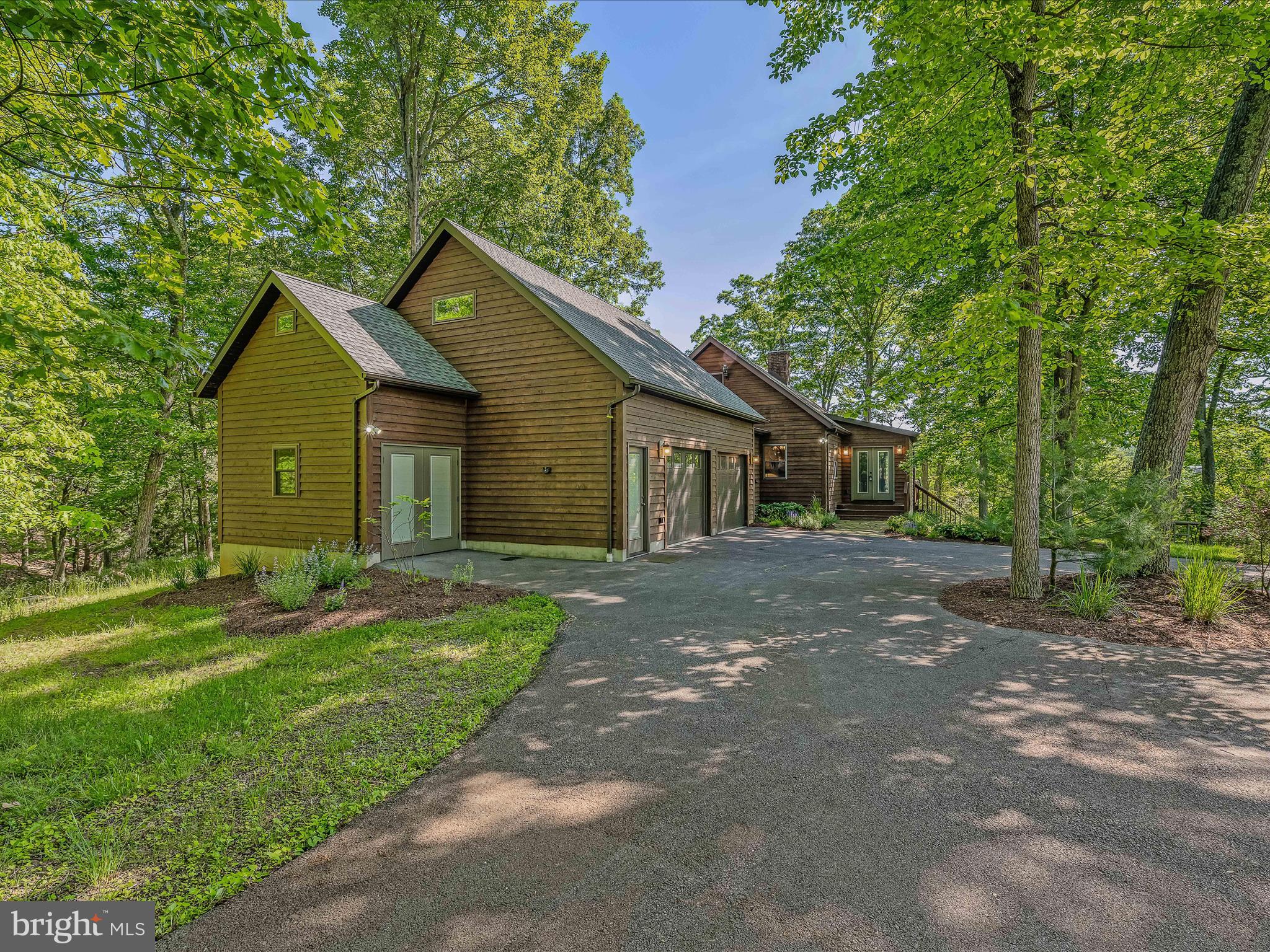 126 Old Mill Manor Ct