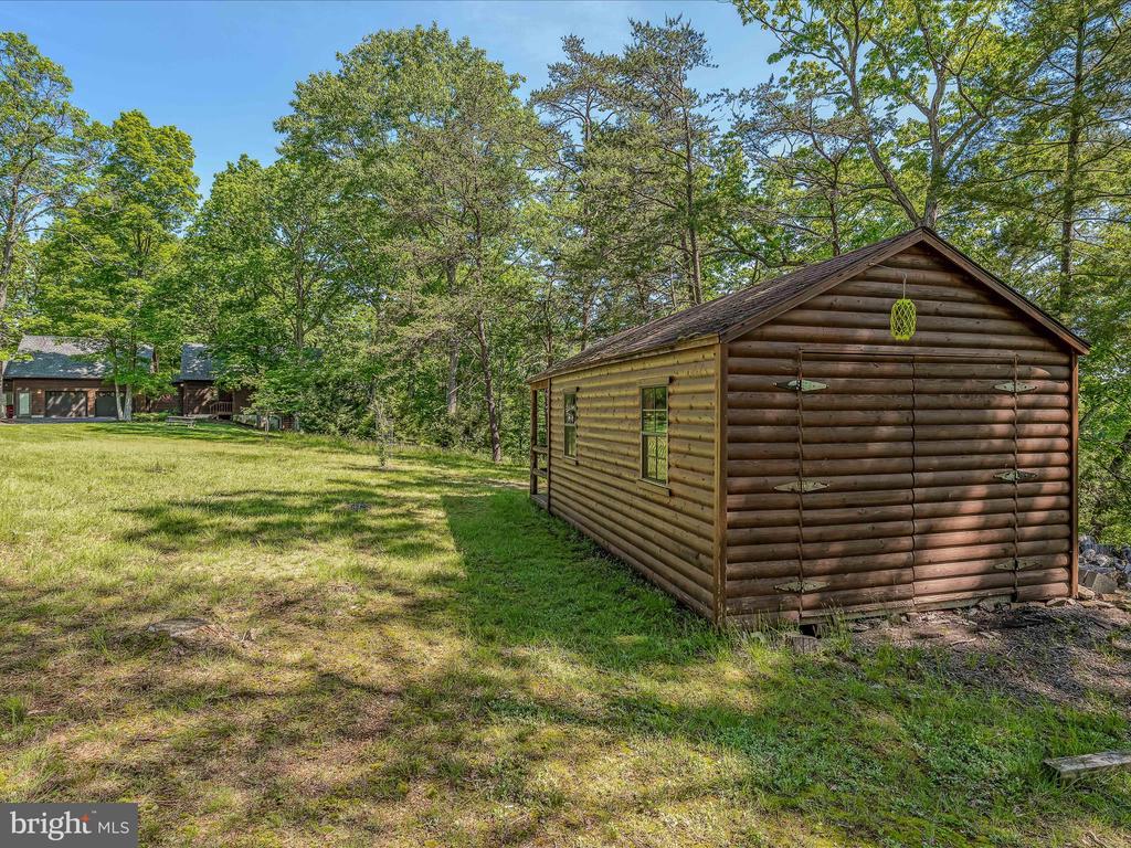126 Old Mill Manor Ct