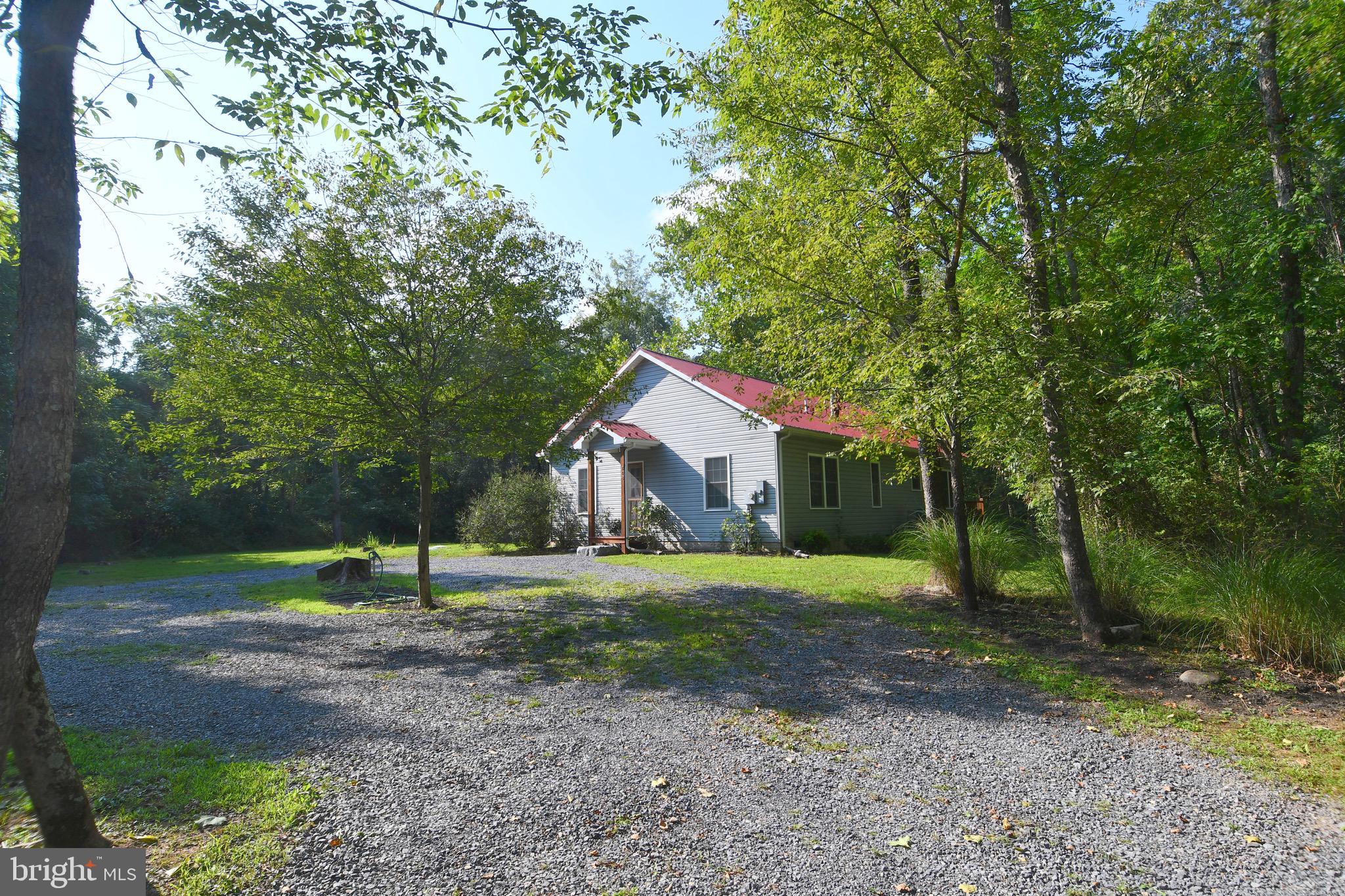 448 Foggy Bottom Ln