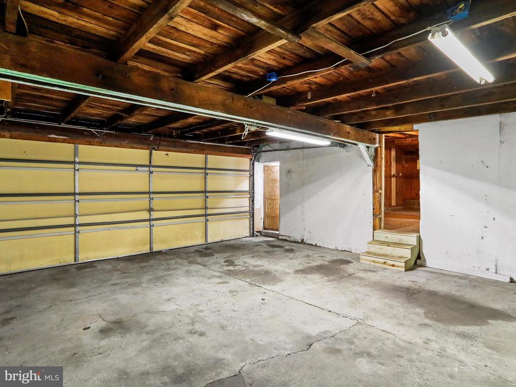 42 Roosevelt St
