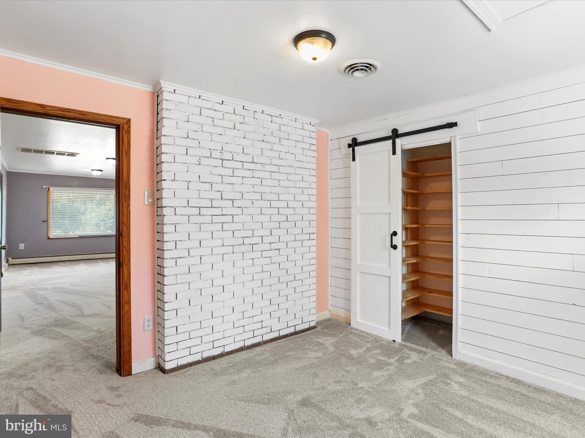 42 Roosevelt St