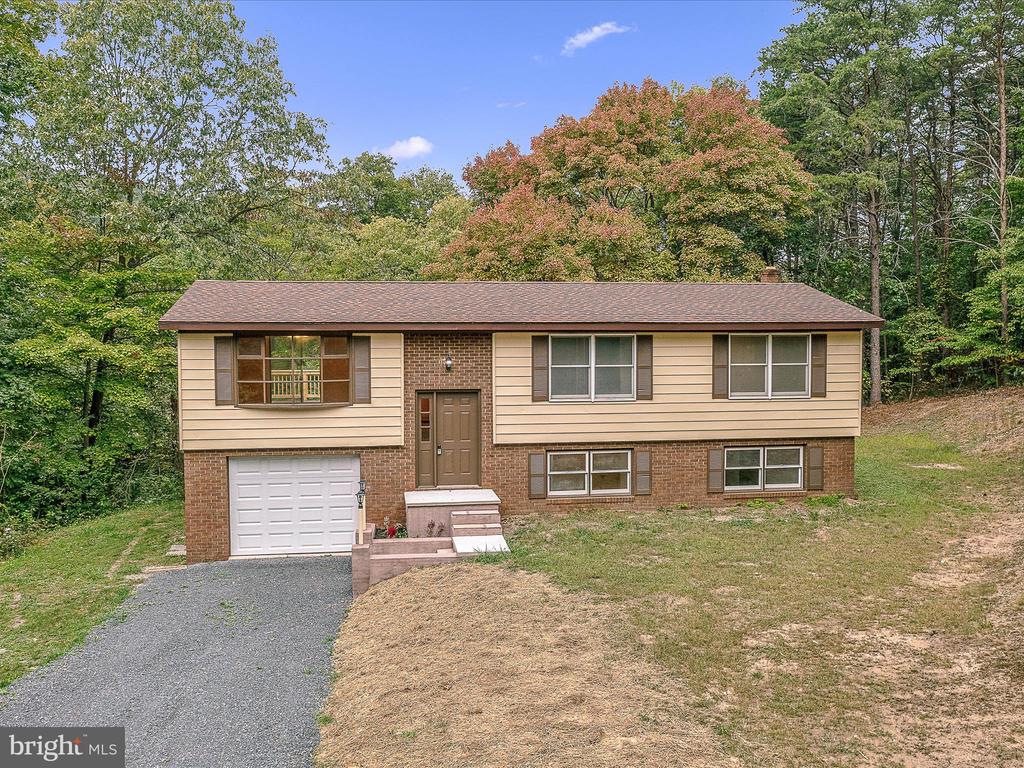 116 Fern Place Ln