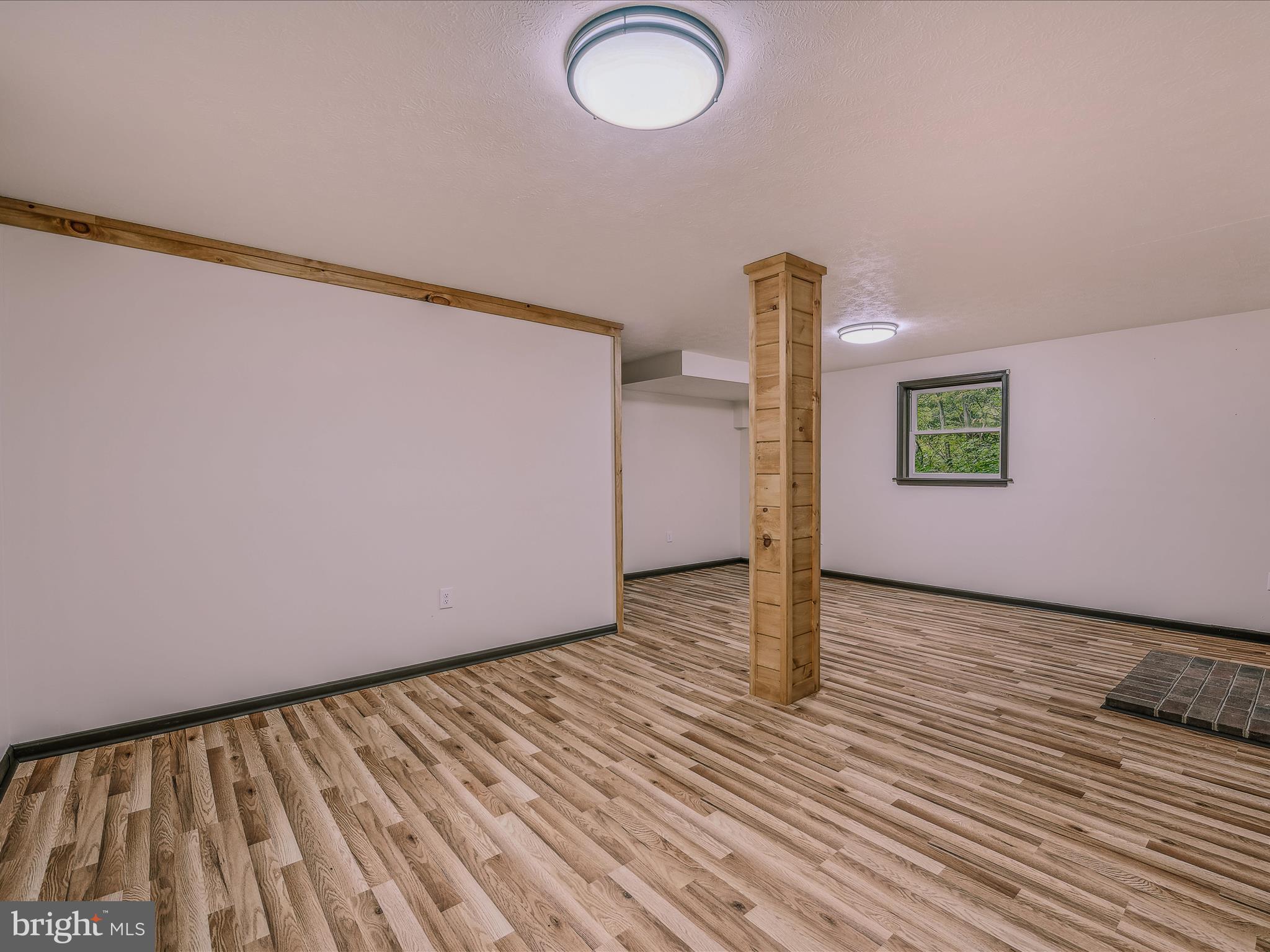 116 Fern Place Ln