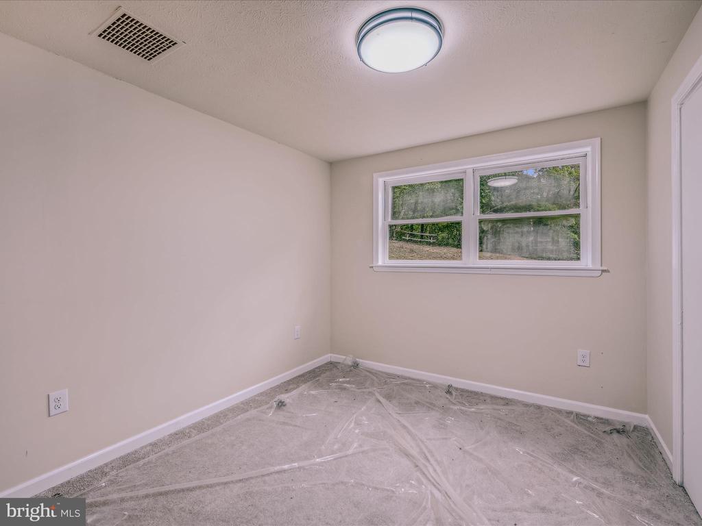 116 Fern Place Ln