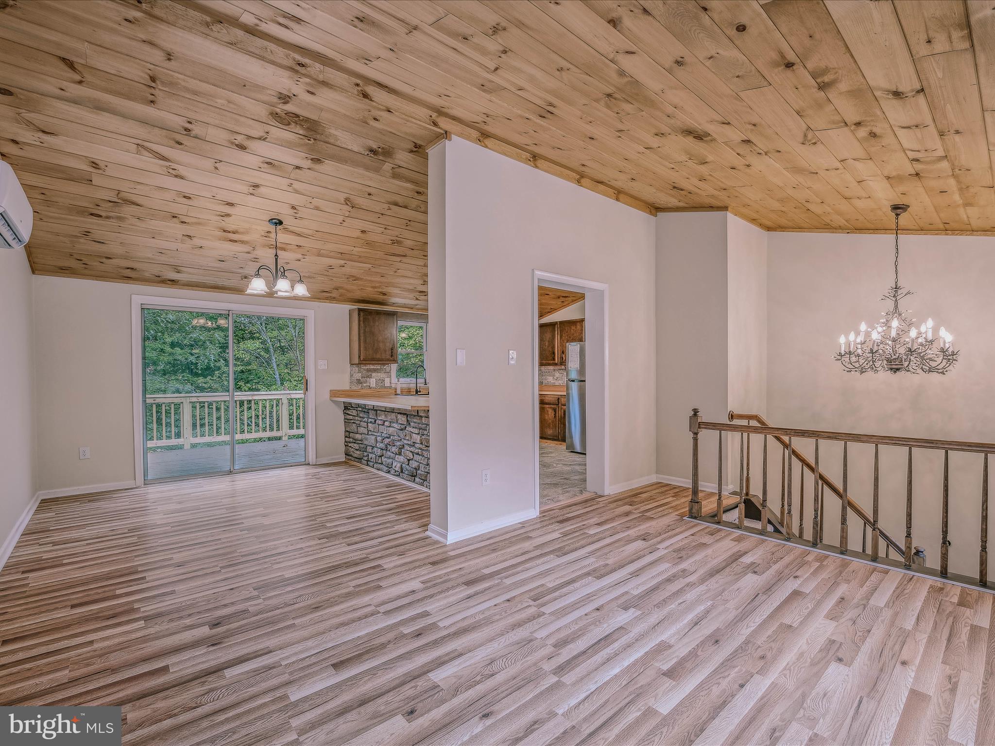 116 Fern Place Ln