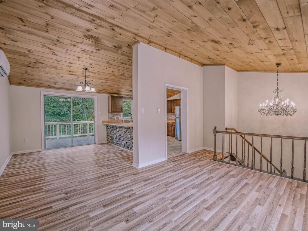 116 Fern Place Ln
