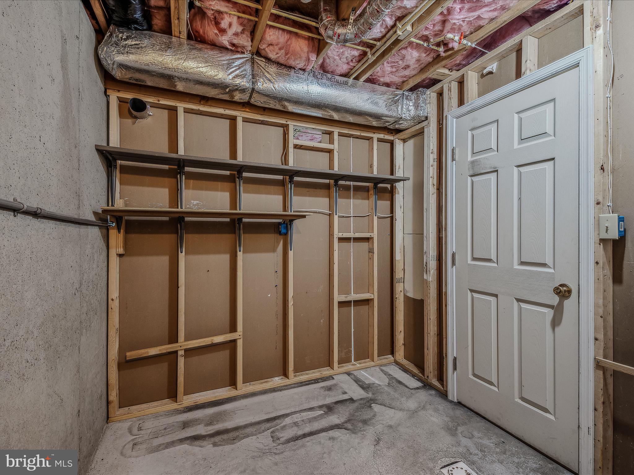 117 Ewing St