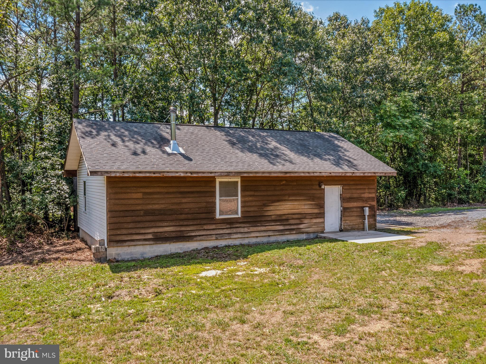 3804 Pious Ridge Rd