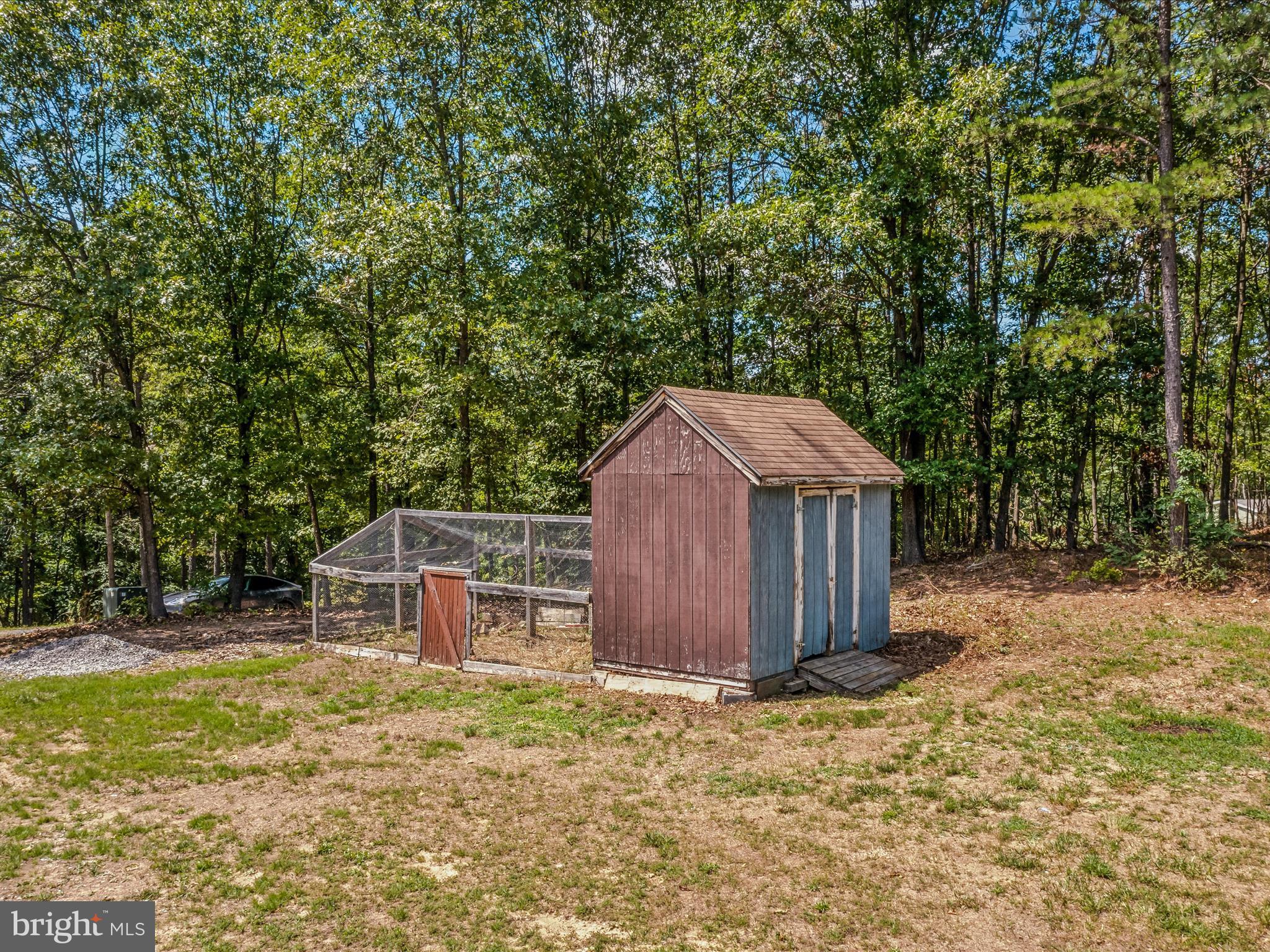 3804 Pious Ridge Rd