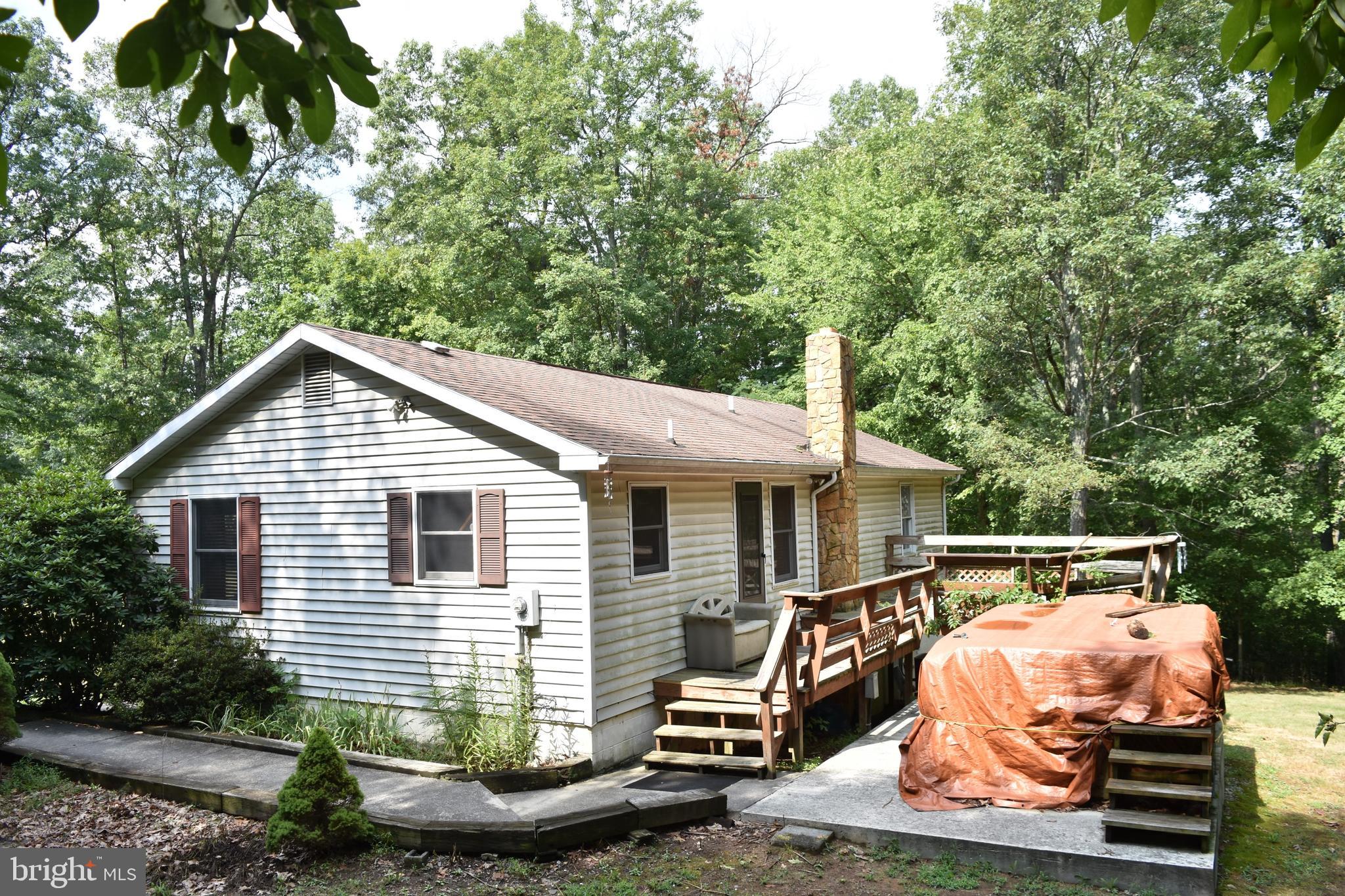 300 Little Creek Trl