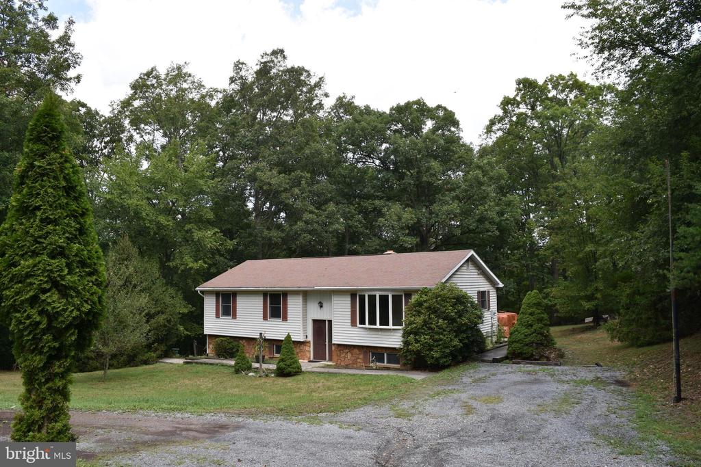 300 Little Creek Trl