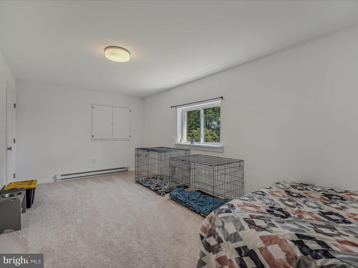 1165 Waugh Rd