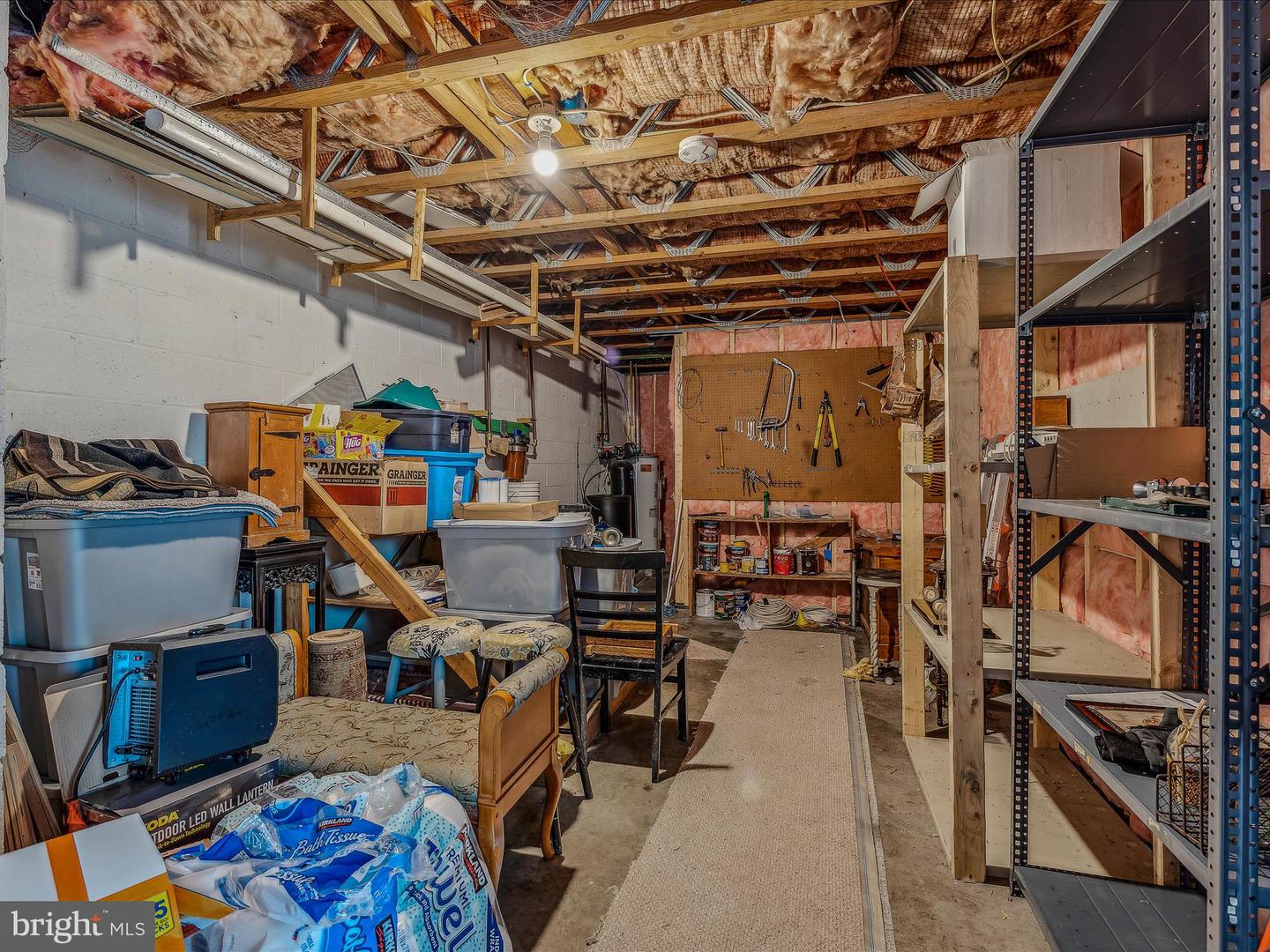 1165 Waugh Rd
