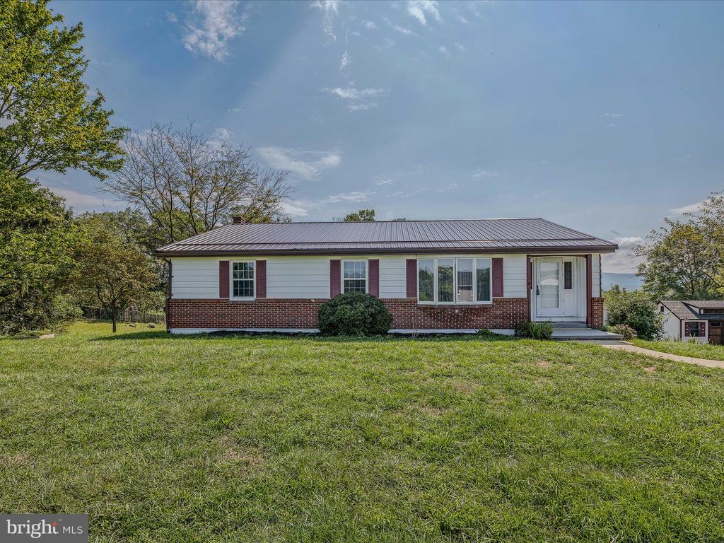 1165 Waugh Rd
