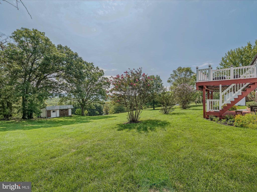 1165 Waugh Rd