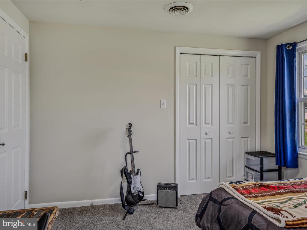 1165 Waugh Rd