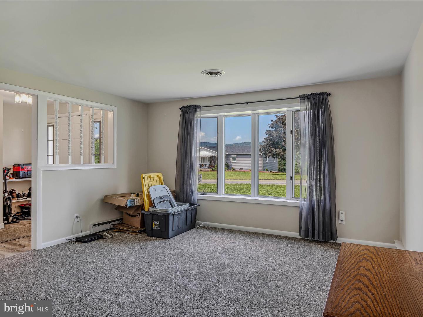 1165 Waugh Rd