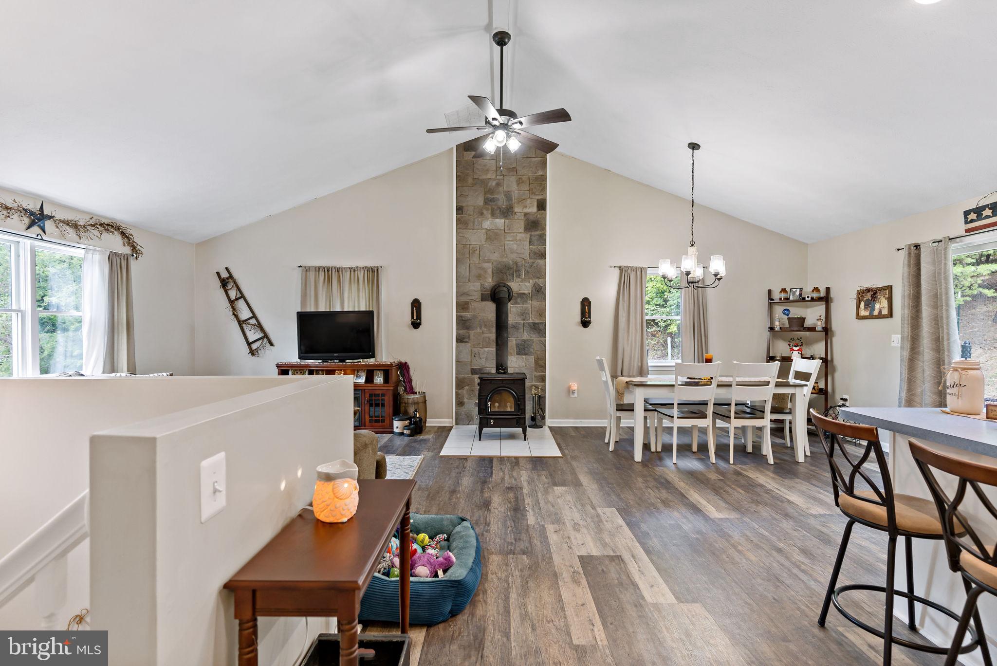 10 Potomac Ridge