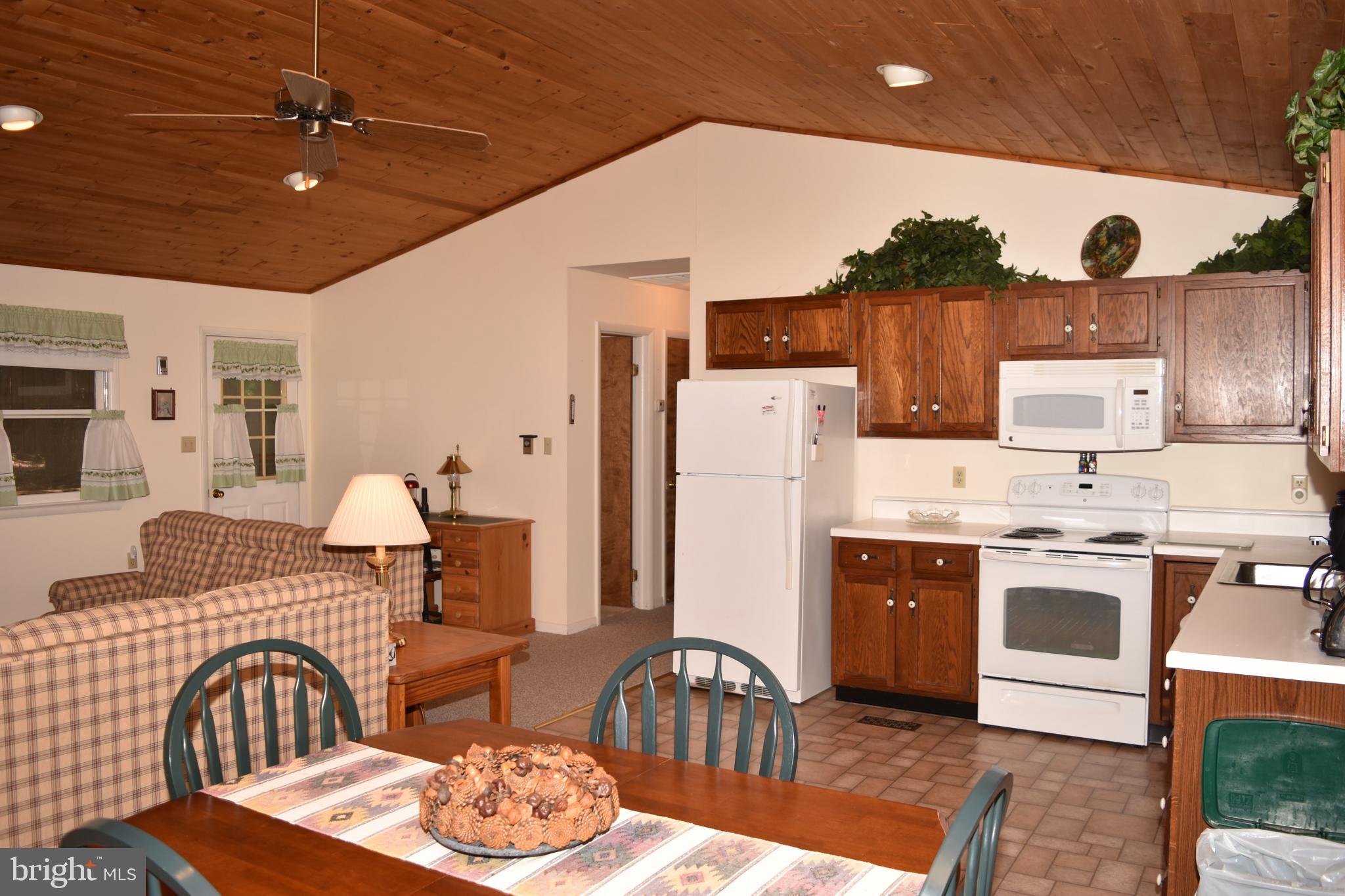 250 Shady Brook Dr
