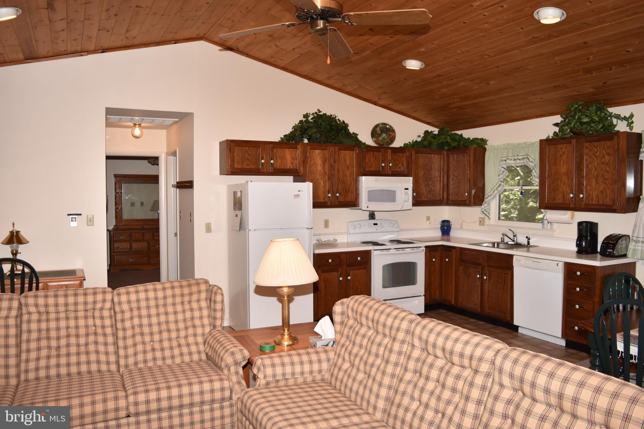 250 Shady Brook Dr