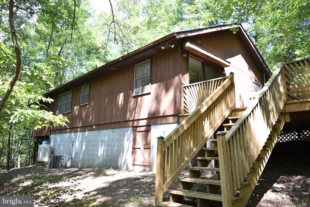 250 Shady Brook Dr