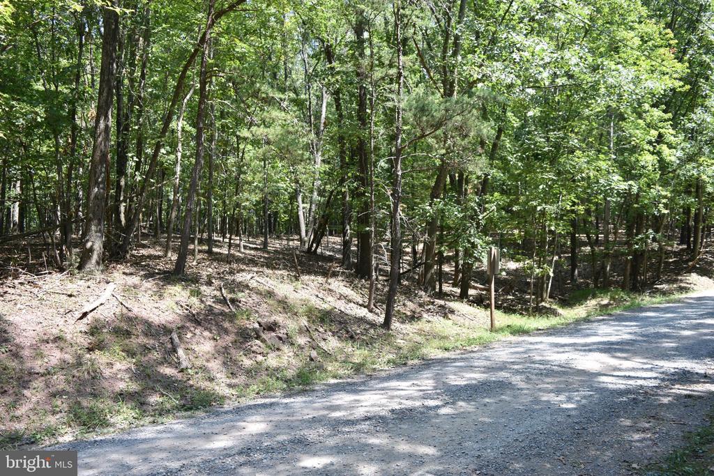 250 Shady Brook Dr