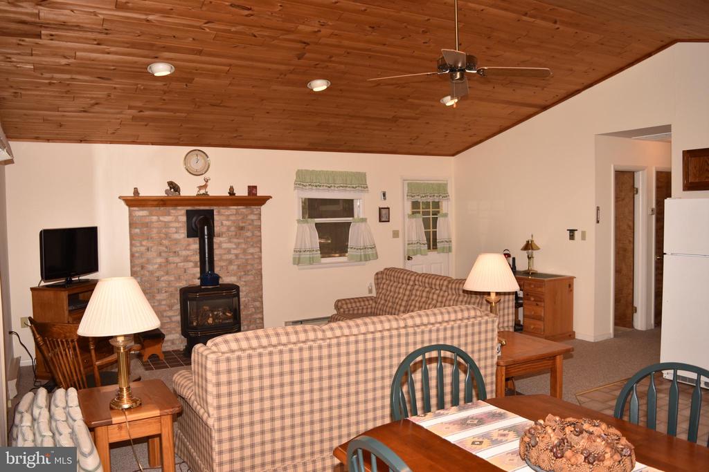 250 Shady Brook Dr