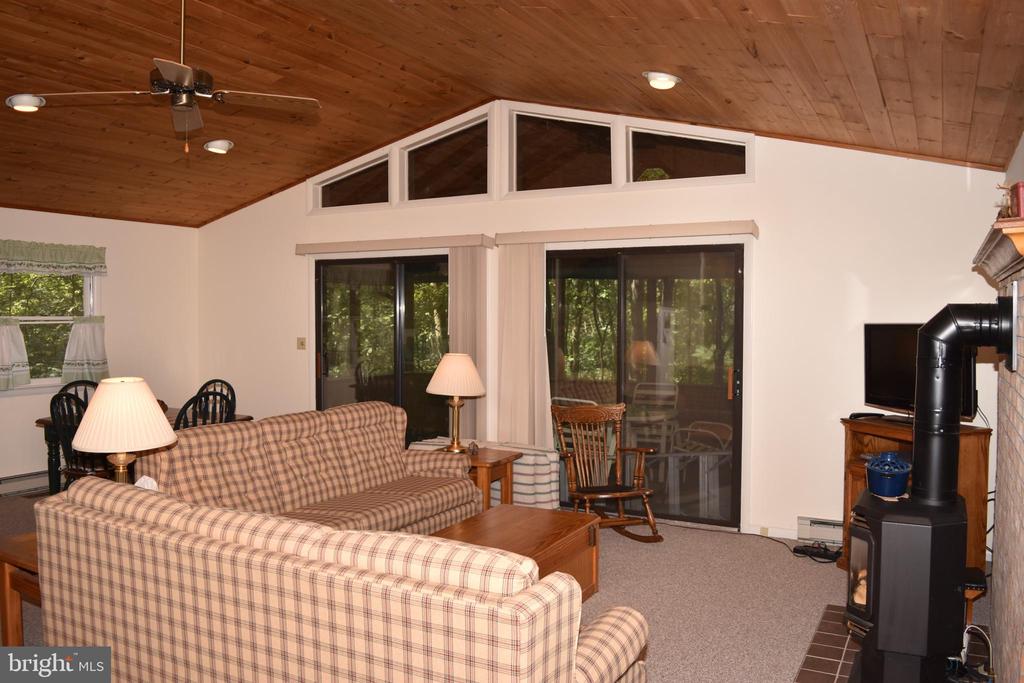 250 Shady Brook Dr