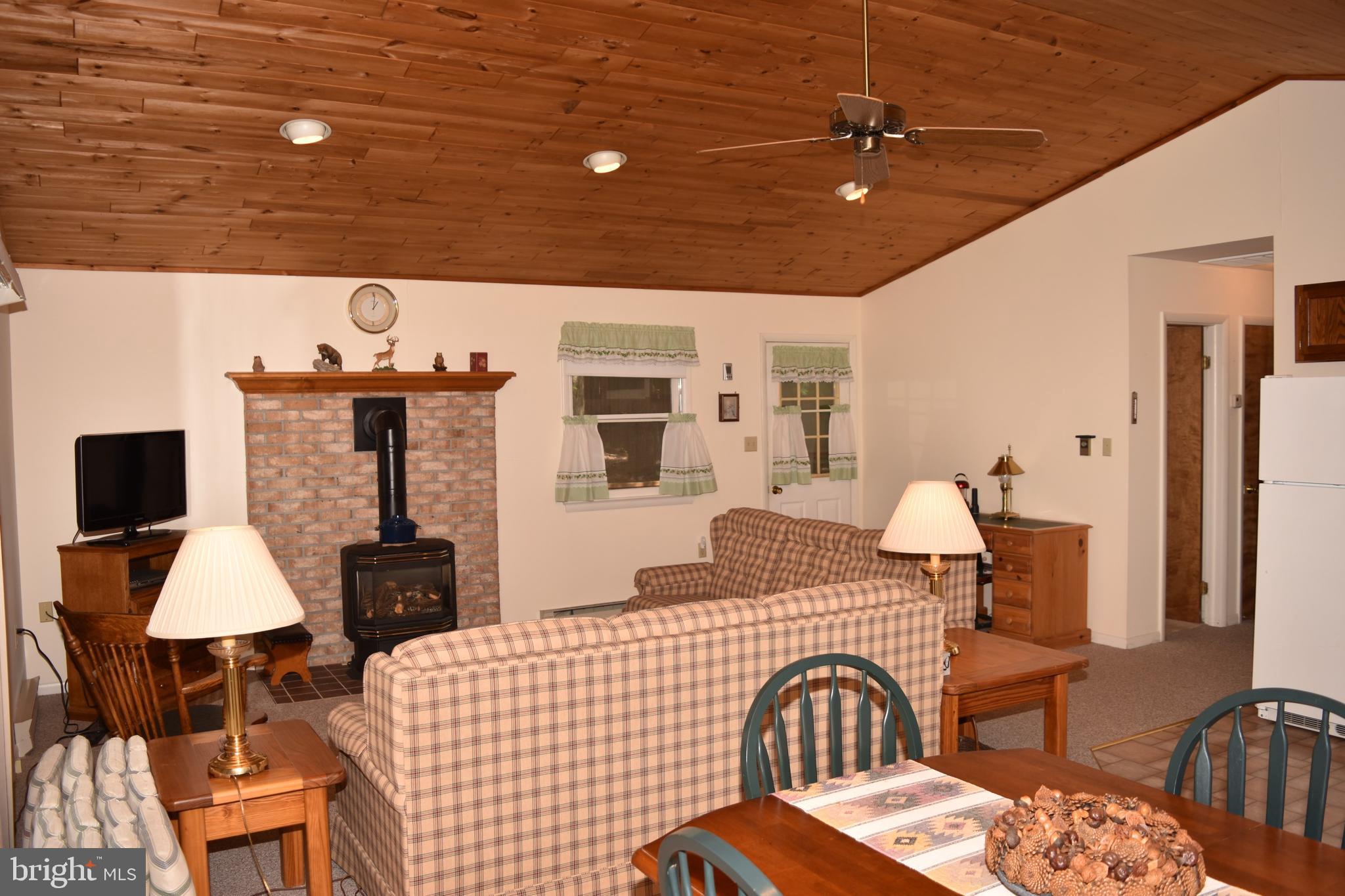250 Shady Brook Dr