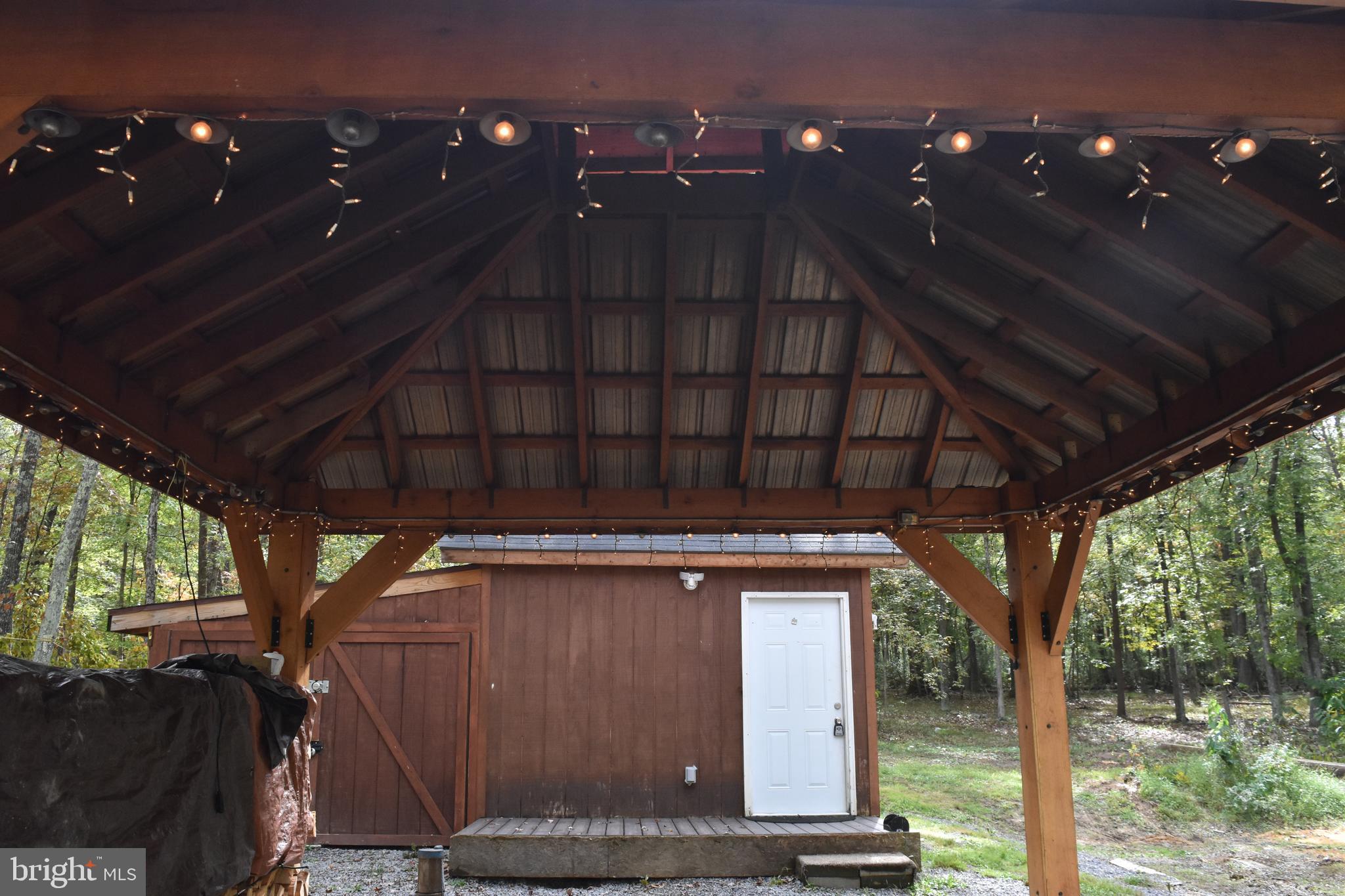 499 Oliver Ln