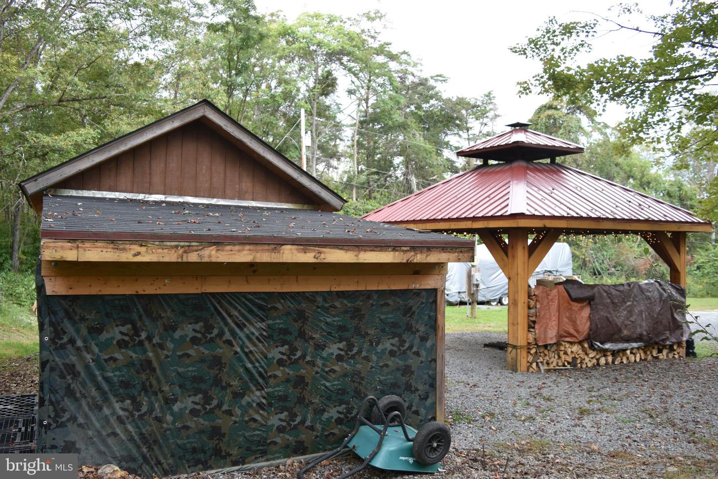 499 Oliver Ln