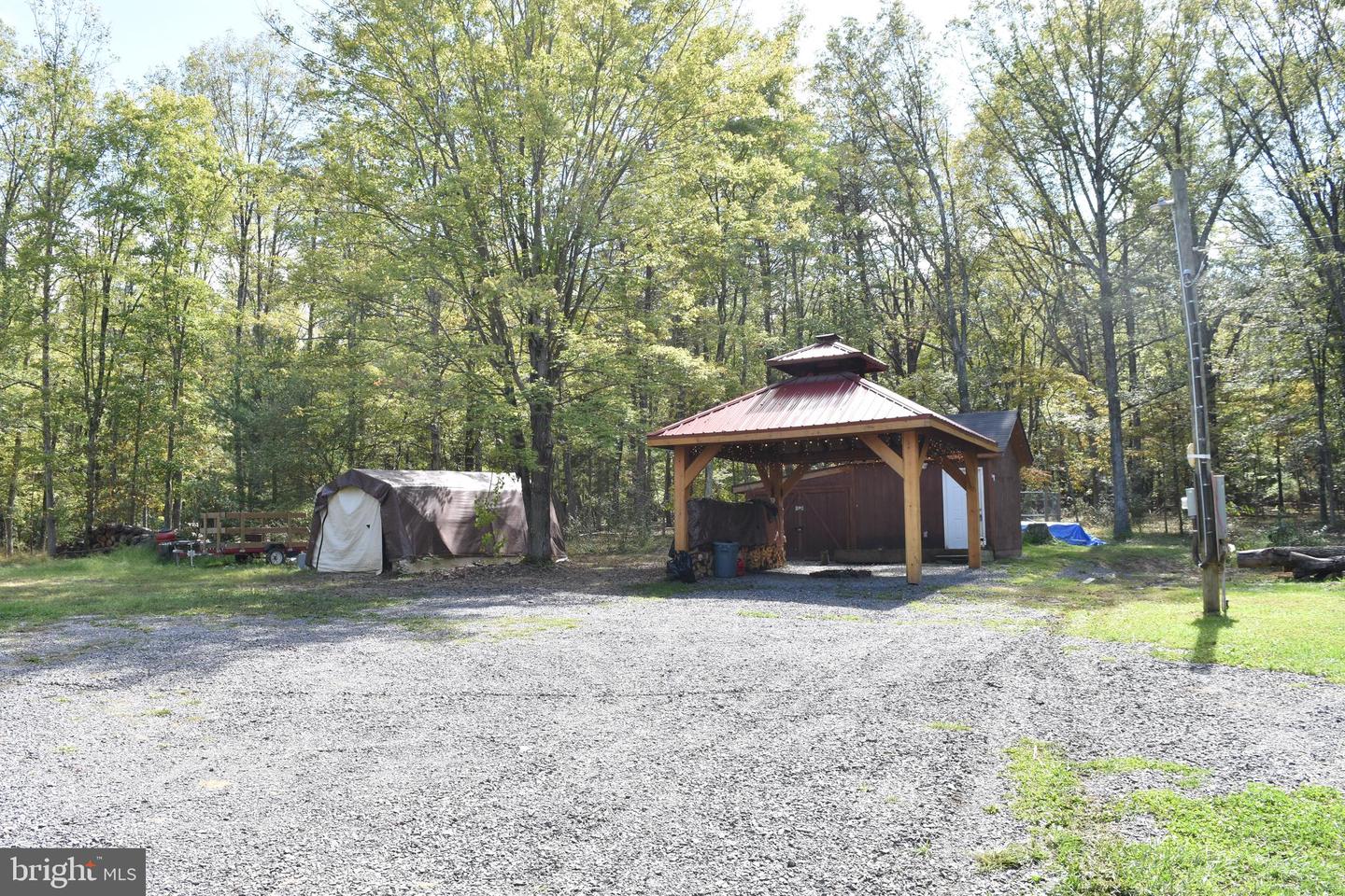 499 Oliver Ln